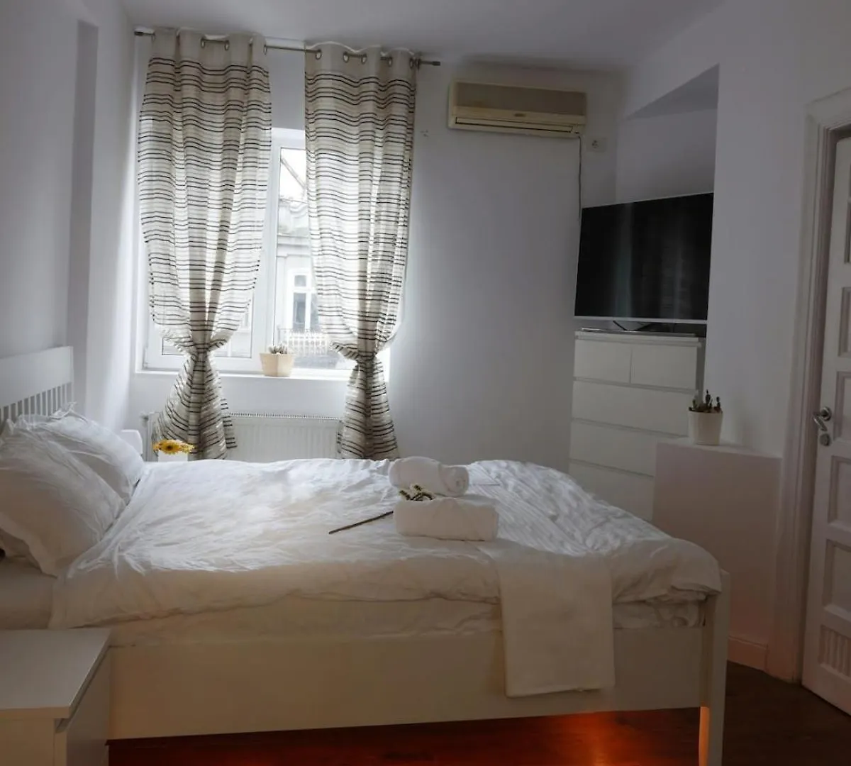 The Central Spot Apartment Bucharest Romania